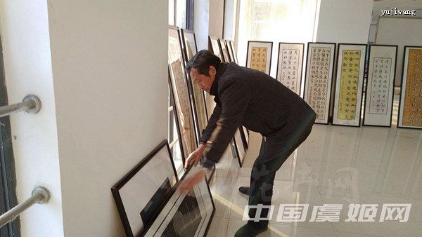 �������ݼ��黭Ѳ��չ��չ�����Ѿ�������ͼƬ��