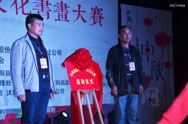 �������ݼ��Ļ��黭Ѳ��չ������ʽ���Ϻ���԰����